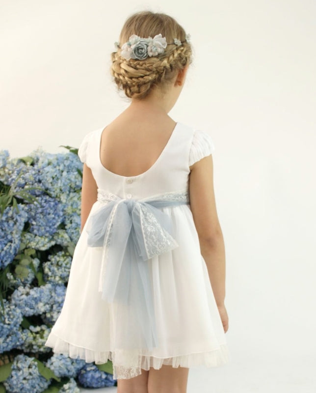 BAMBULA- UND TÜLLKLEID MIT SCHLEIFE