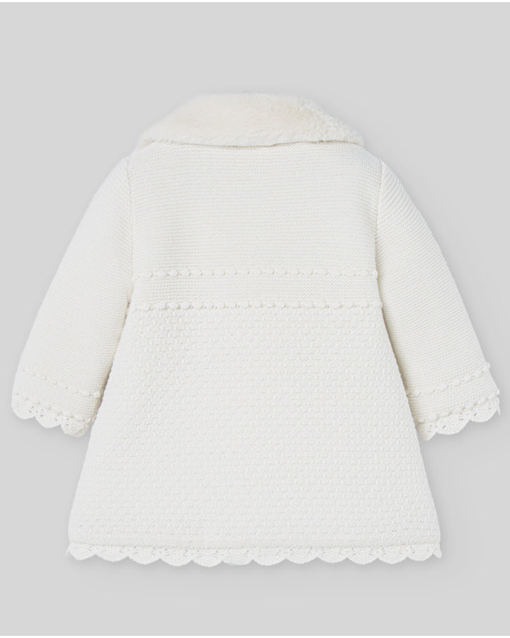 ABRIGO DE PUNTO "PAZ"