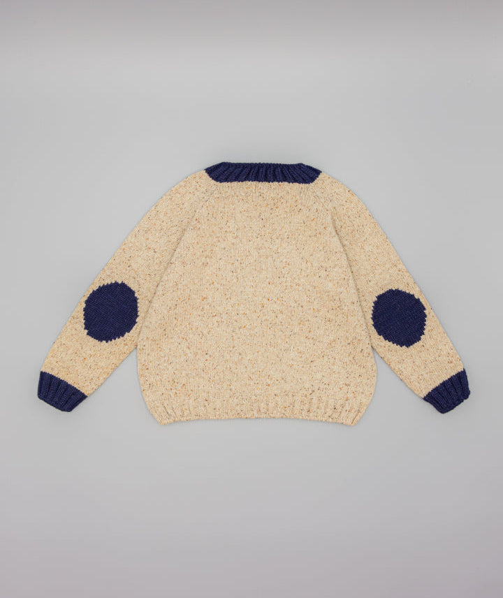 JERSEY BEIGE CON DETALLES AZUL MARINO